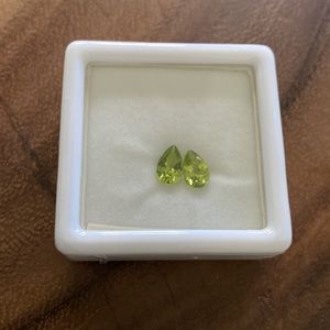 2 Pear Cut Peridot Gemstone 1.61 carats & 2 Oval Marialite Gemstones .63 carats